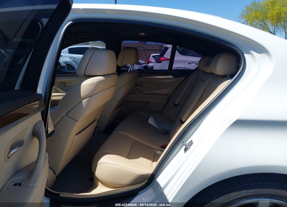 2012 BMW 5 SERIES VIN: WBAXG5C51CDX03681