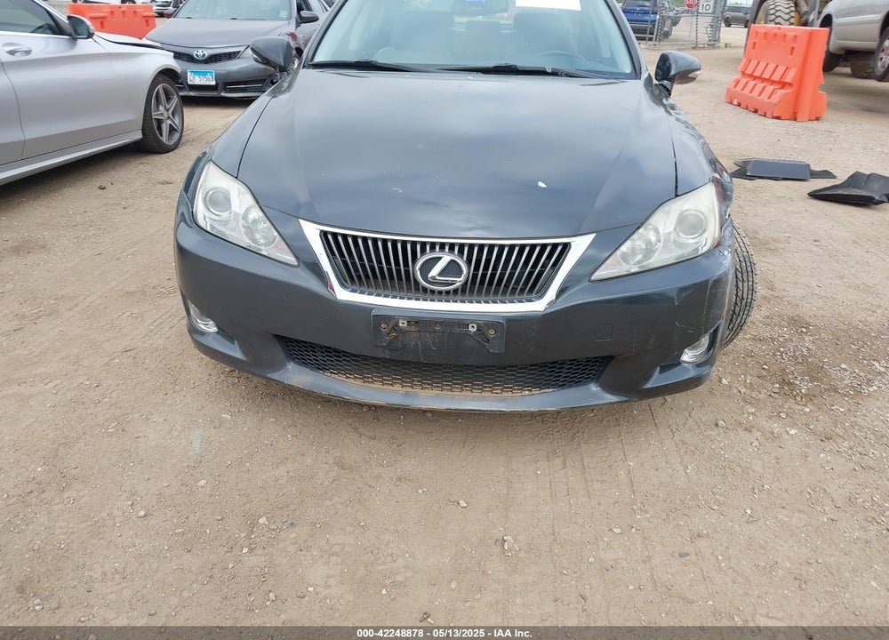 2009 LEXUS IS 250 VIN: JTHCK262995032388