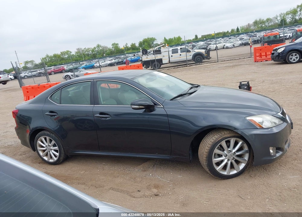 2009 LEXUS IS 250 VIN: JTHCK262995032388