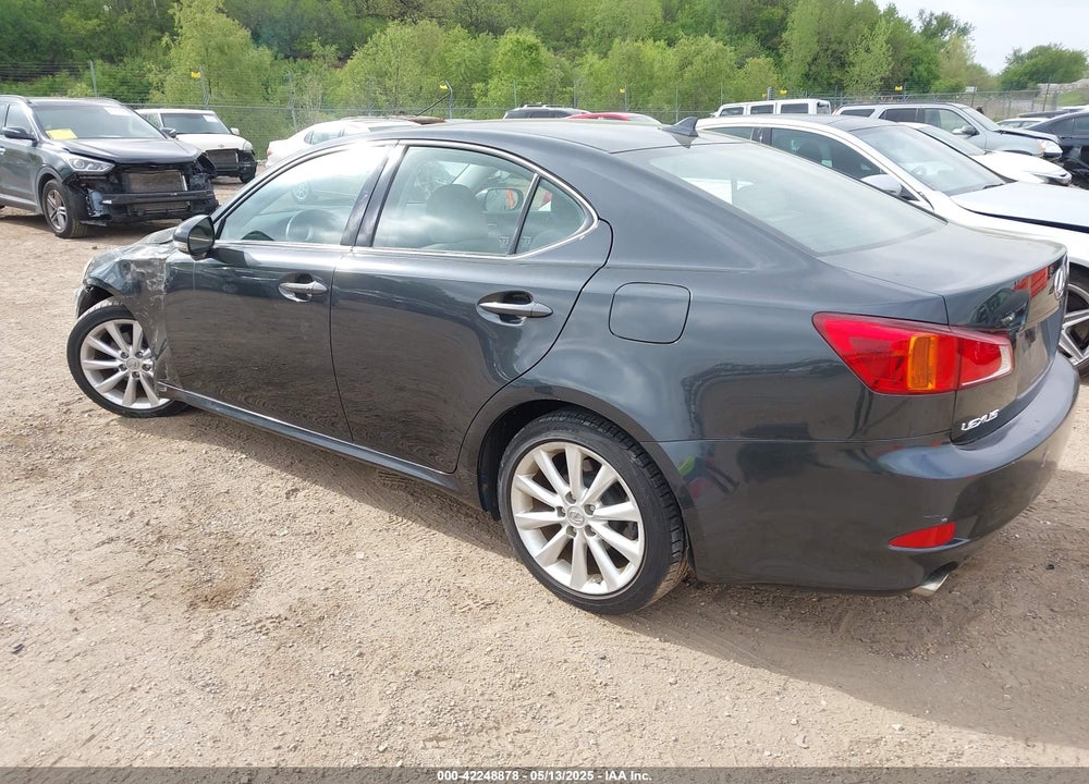 2009 LEXUS IS 250 VIN: JTHCK262995032388