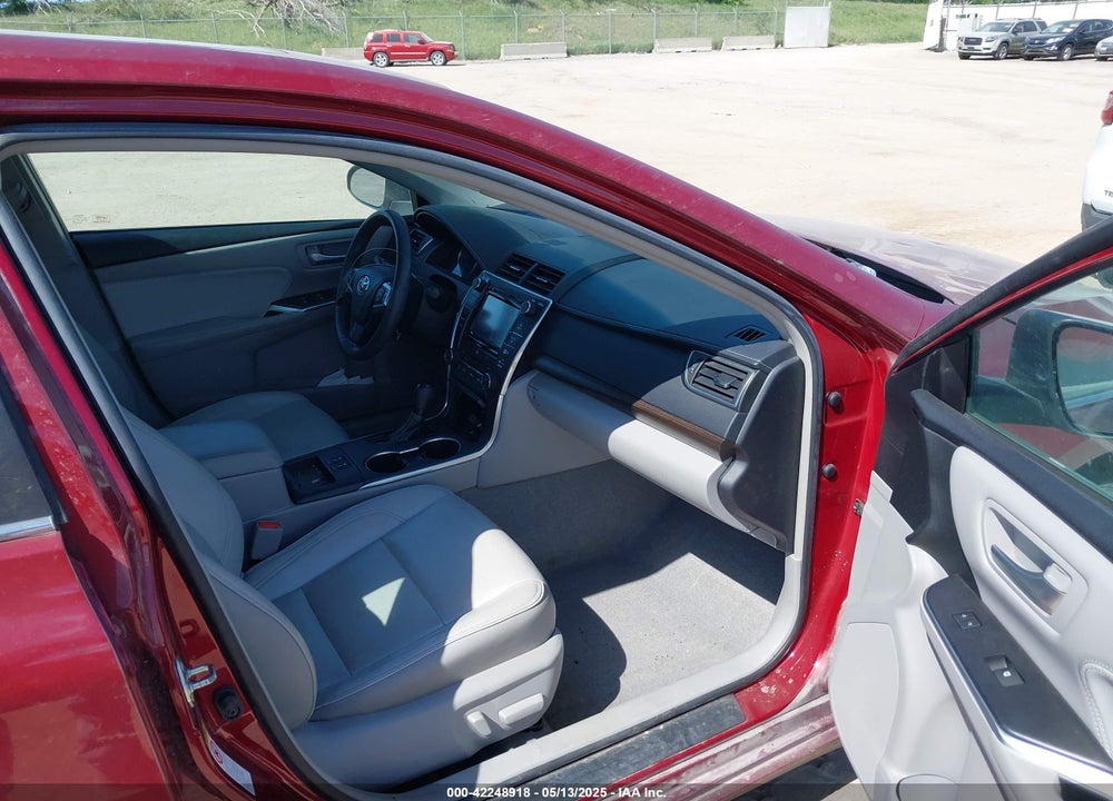 2016 TOYOTA CAMRY VIN: 4T1BF1FK1GU602670