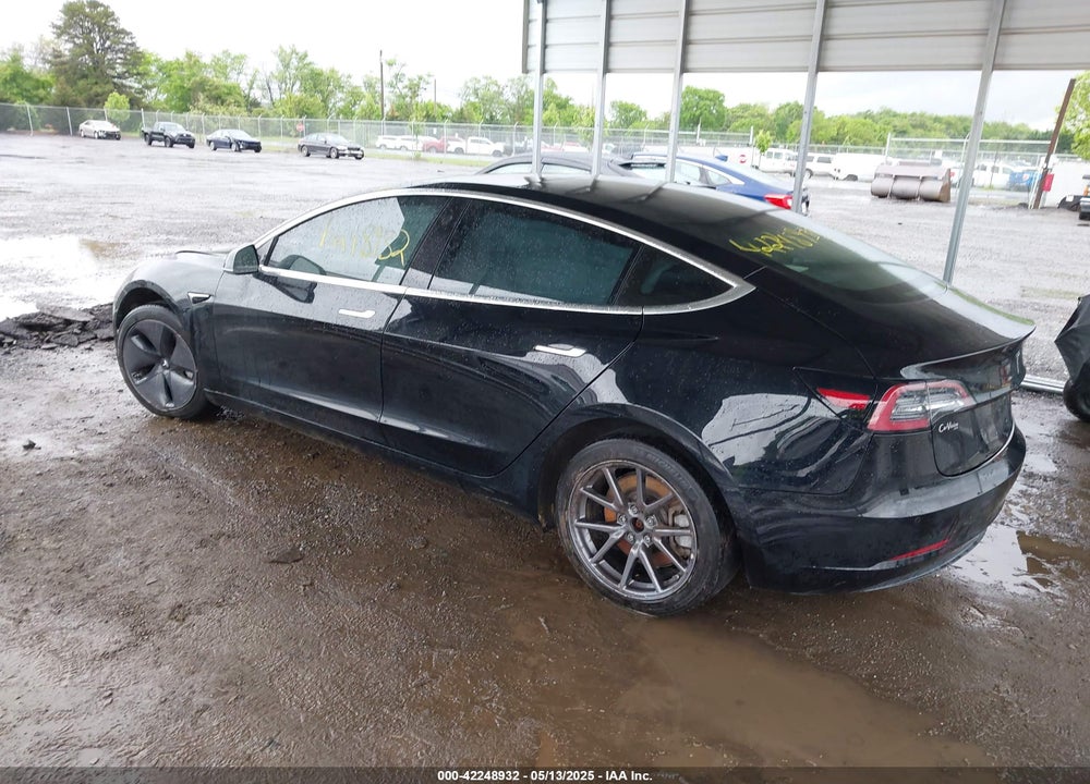 2018 TESLA MODEL 3 LONG RANGE/MID RANGE VIN: 5YJ3E1EA7JF122976