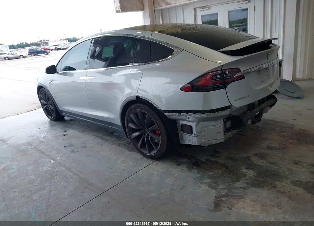2016 TESLA MODEL X VIN: 5YJXCBE49GF022006