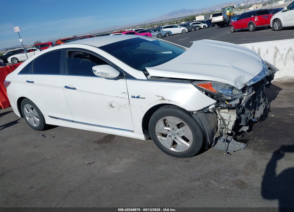 2012 HYUNDAI SONATA HYBRID VIN: KMHEC4A42CA029662