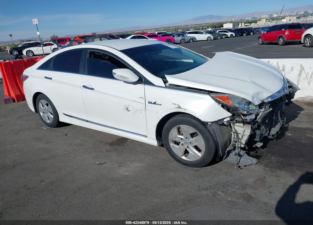 2012 HYUNDAI SONATA HYBRID VIN: KMHEC4A42CA029662