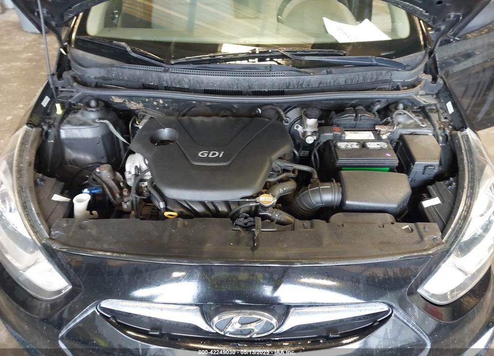2012 HYUNDAI ACCENT VIN: KMHCU4AE1CU084180