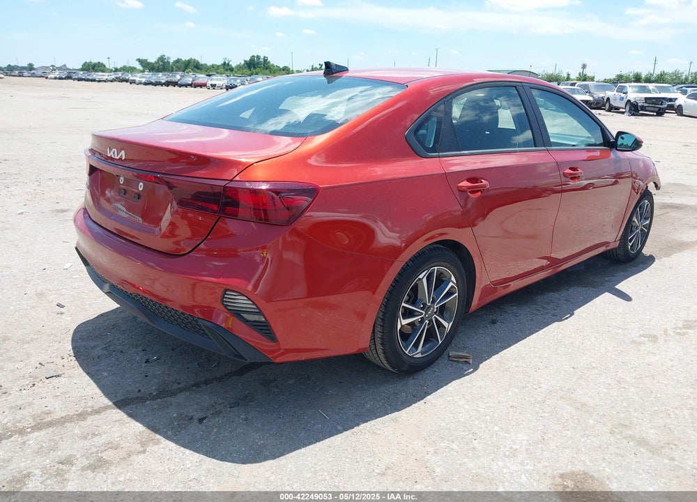 2023 KIA FORTE VIN: 3KPF24AD9PE557567