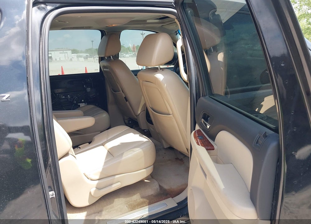 2007 CHEVROLET SUBURBAN 1500 LTZ VIN: 3GNFK16367G103724