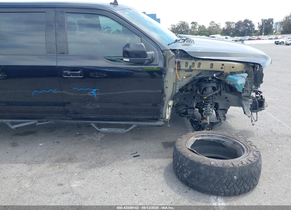 2019 FORD F-150 LARIAT VIN: 1FTEW1E49KKE80701