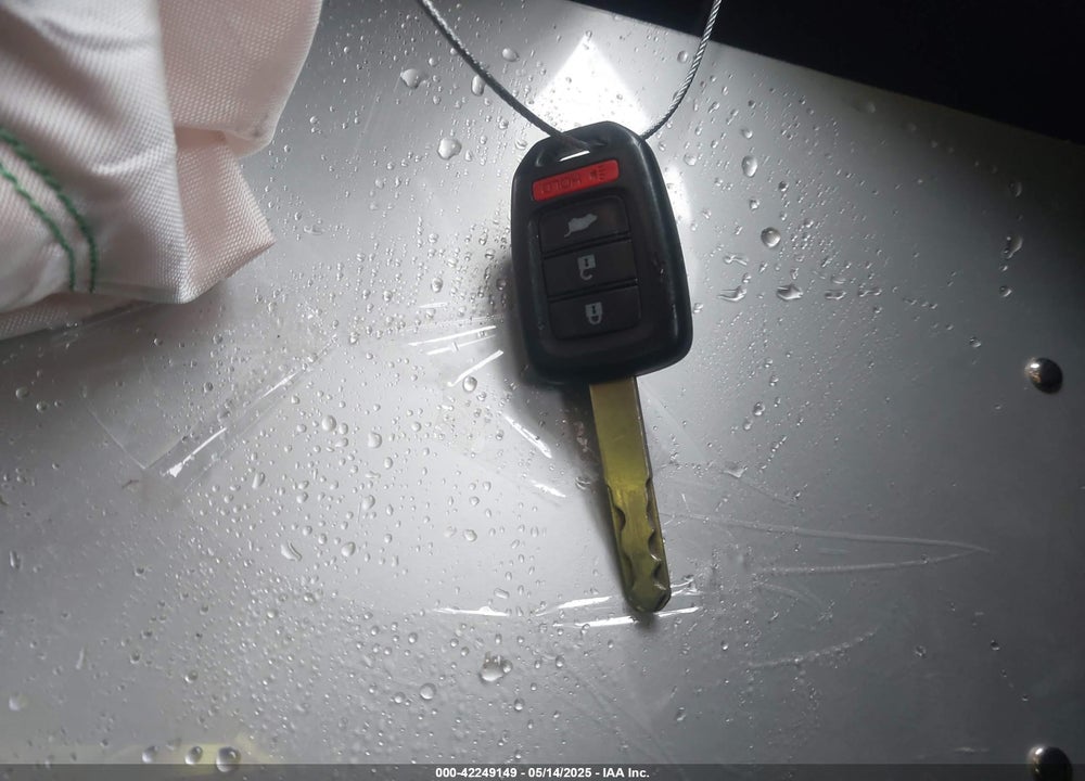 2018 HONDA CIVIC LX VIN: SHHFK7G26JU209538