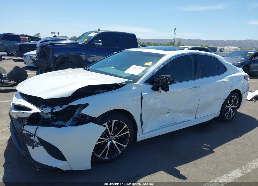 2018 TOYOTA CAMRY VIN: 4T1B11HKXJU152147