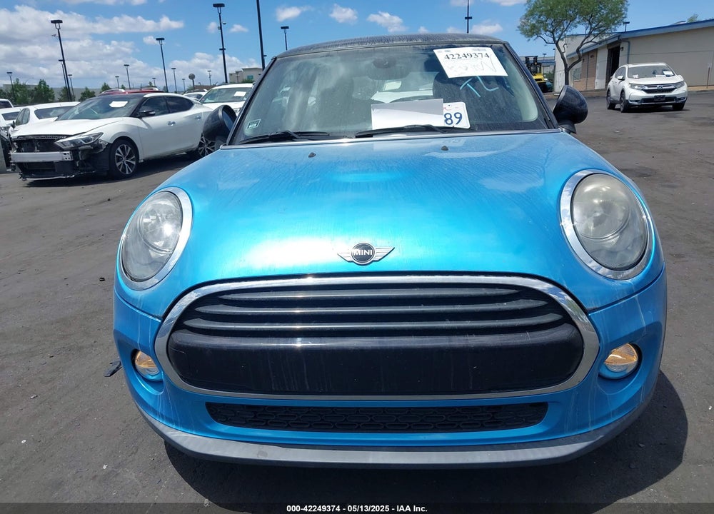 2016 MINI COOPER VIN: WMWXP5C57G2D15150