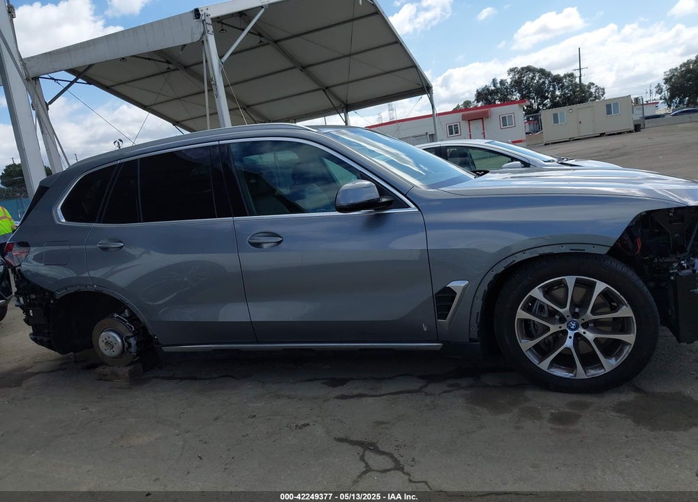 2025 BMW X5 PHEV XDRIVE50E VIN: 5UX43EU05S9X93776