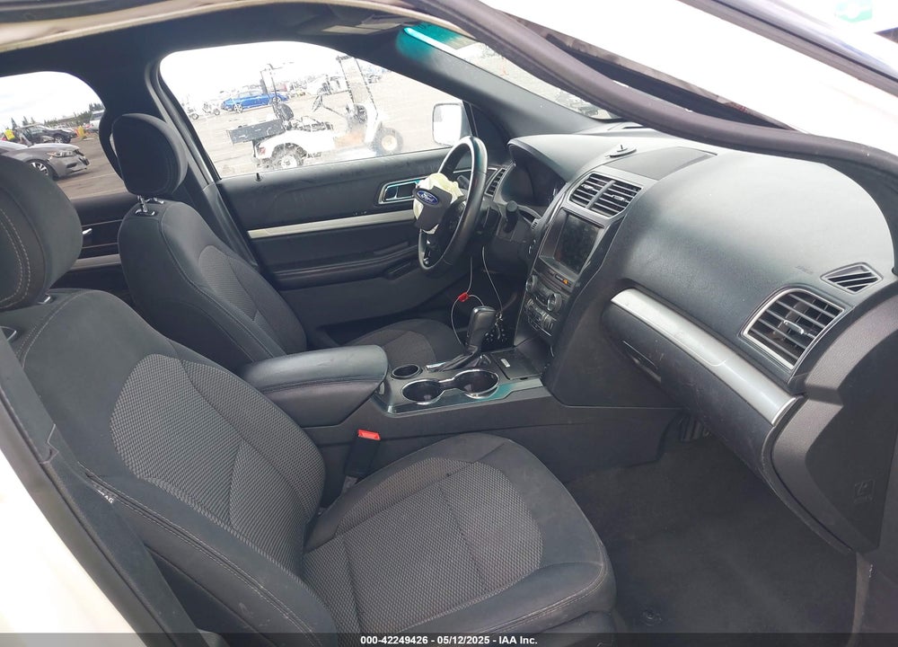 2017 FORD EXPLORER XLT VIN: 1FM5K7D85HGA69743