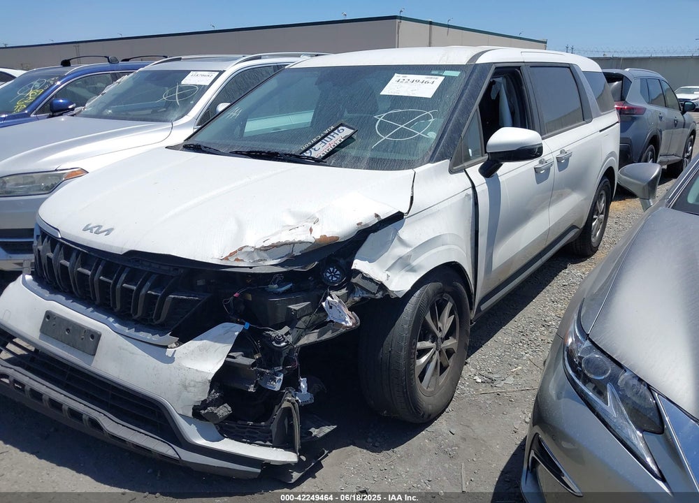 2022 KIA CARNIVAL MPV LX SEAT PACKAGE VIN: KNDNB4H35N6110729