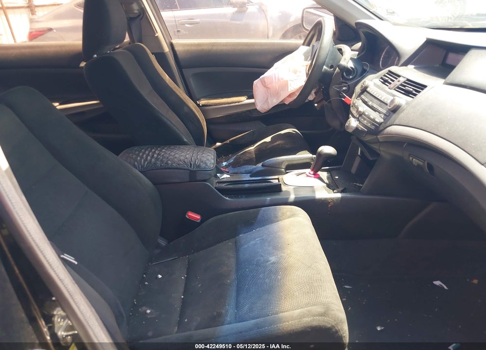 2010 HONDA ACCORD 2.4 EX VIN: 1HGCP2F70AA016558