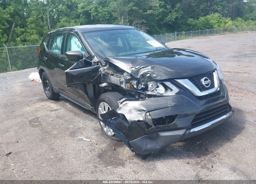 2017 NISSAN ROGUE S VIN: KNMAT2MTXHP532435