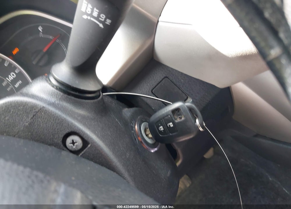 2015 TOYOTA RAV4 VIN: 2T3BFREV7FW271772