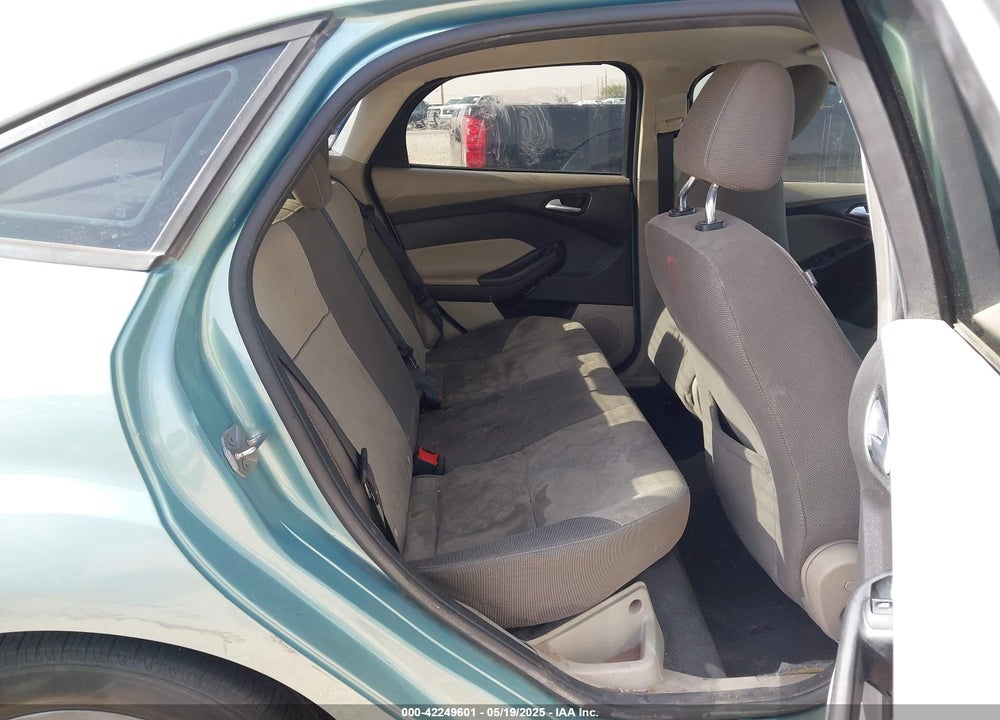 2012 FORD FOCUS SE VIN: 1FAHP3F21CL119547