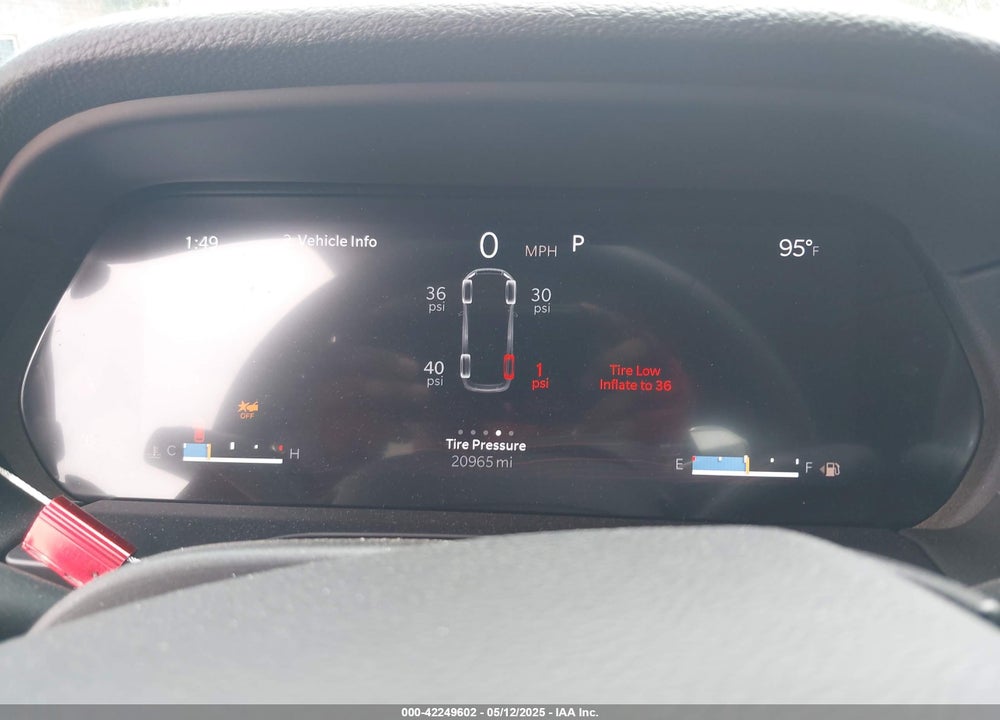 2024 JEEP GRAND CHEROKEE L VIN: 1C4RJJAG1R8958326