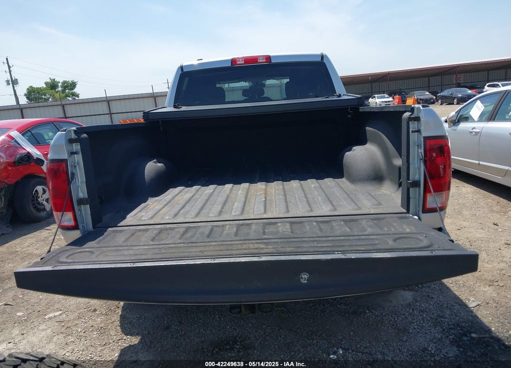 2013 RAM 1500 VIN: 1C6RR7FP6DS524684