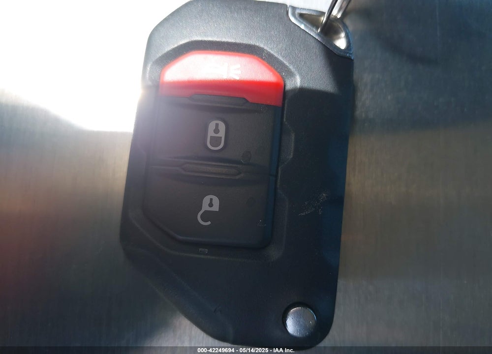 2021 JEEP WRANGLER SPORT S 4X4 VIN: 1C4GJXAN0MW520572