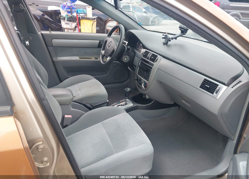2004 SUZUKI FORENZA S VIN: KL5JD52Z64K943267