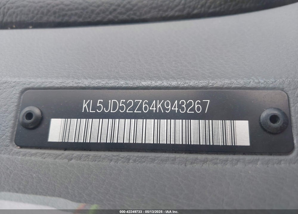 2004 SUZUKI FORENZA S VIN: KL5JD52Z64K943267