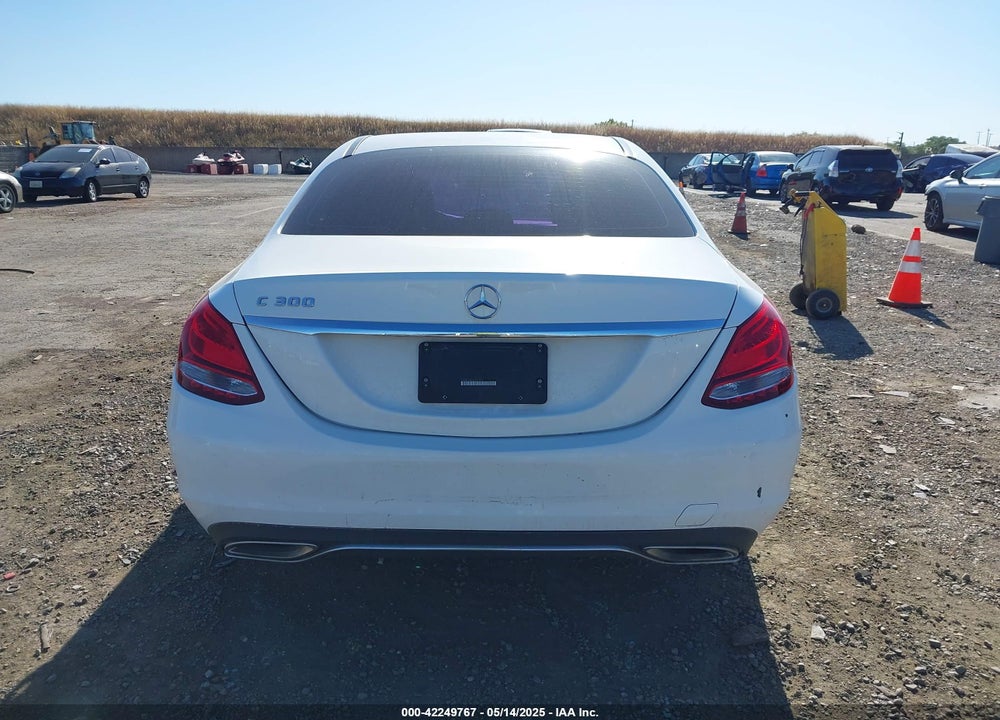 2018 MERCEDES-BENZ C 300 VIN: 55SWF4JB2JU261826