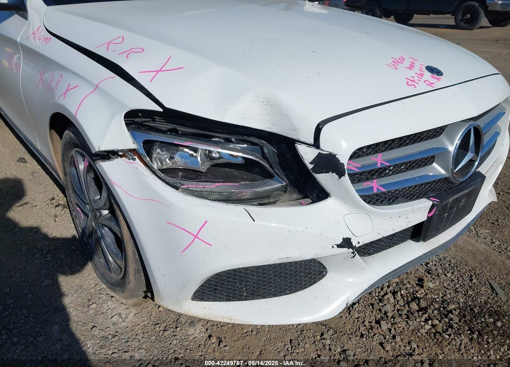 2018 MERCEDES-BENZ C 300 VIN: 55SWF4JB2JU261826