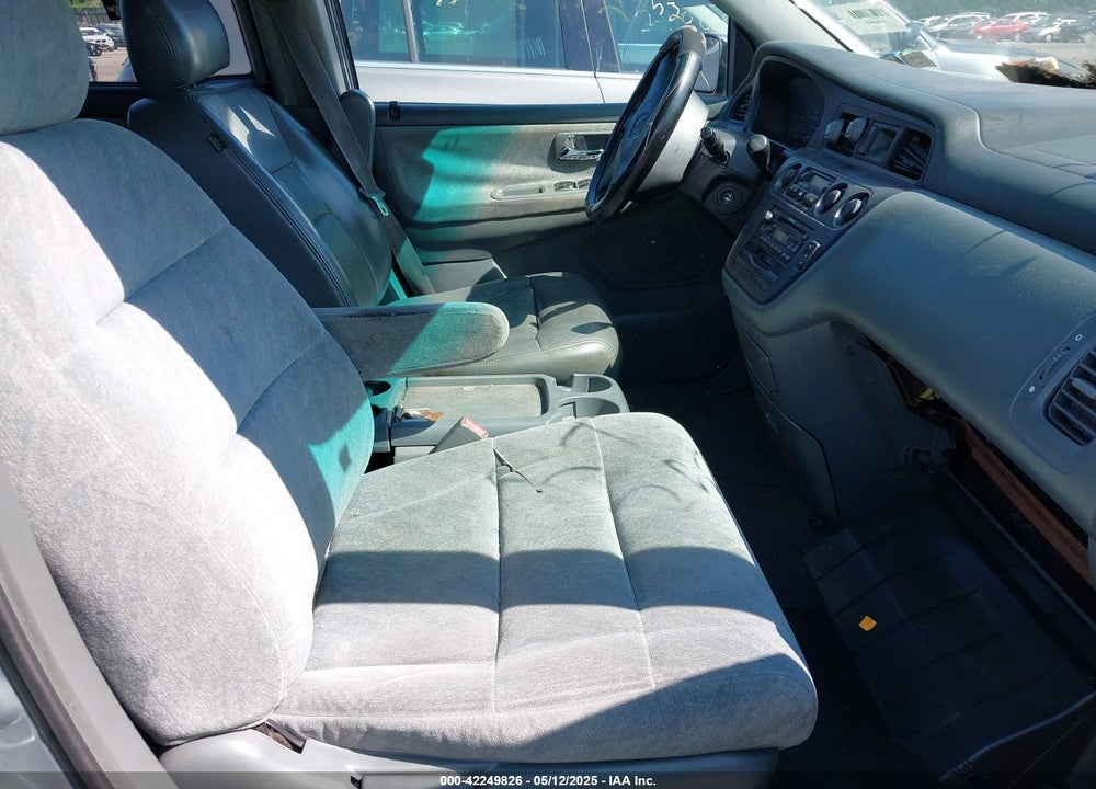 2000 HONDA ODYSSEY VIN: 2HKRL1863YH548554