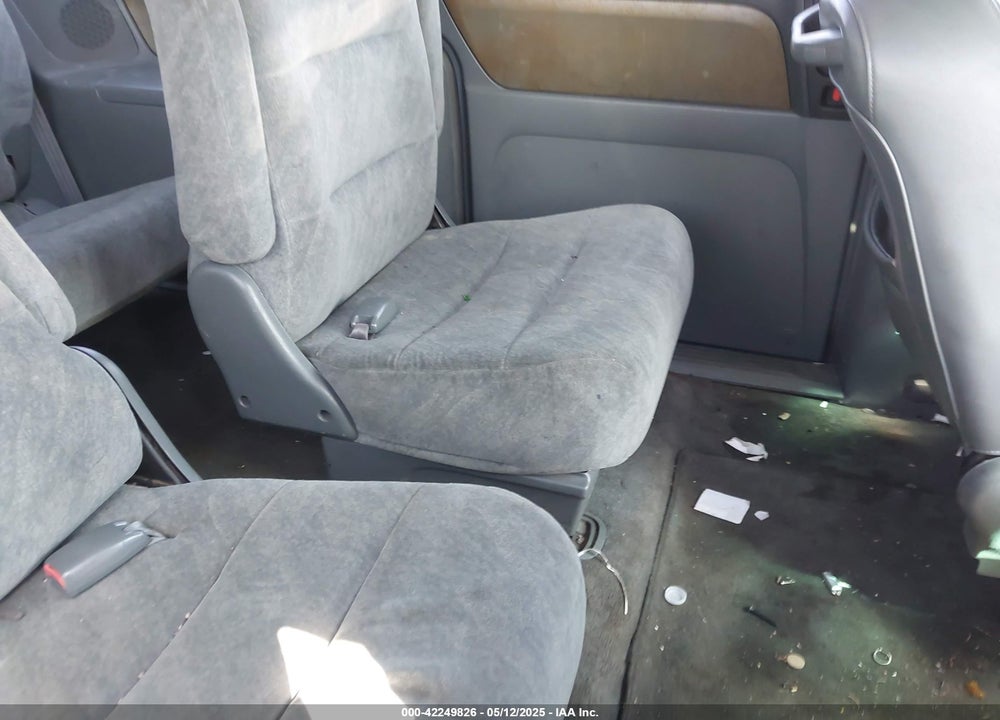 2000 HONDA ODYSSEY VIN: 2HKRL1863YH548554
