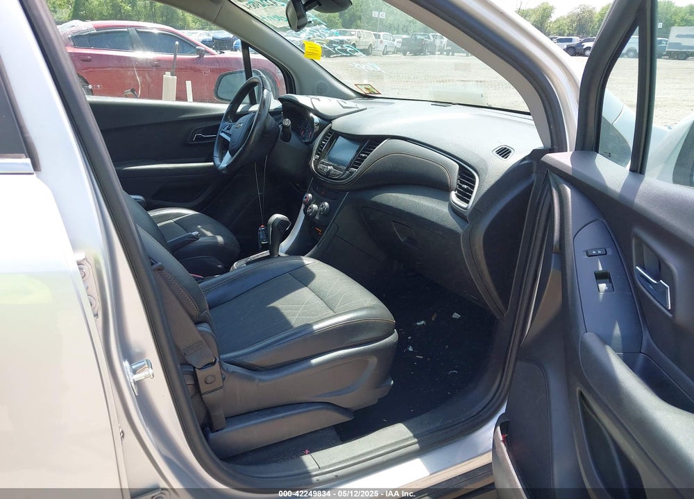 2017 CHEVROLET TRAX LT VIN: 3GNCJPSBXHL148504
