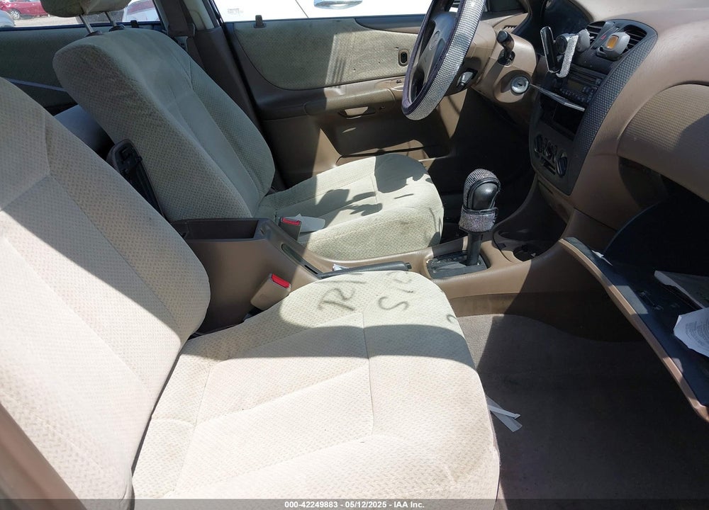 1999 MAZDA PROTEGE DX/LX VIN: JM1BJ2221X0117175