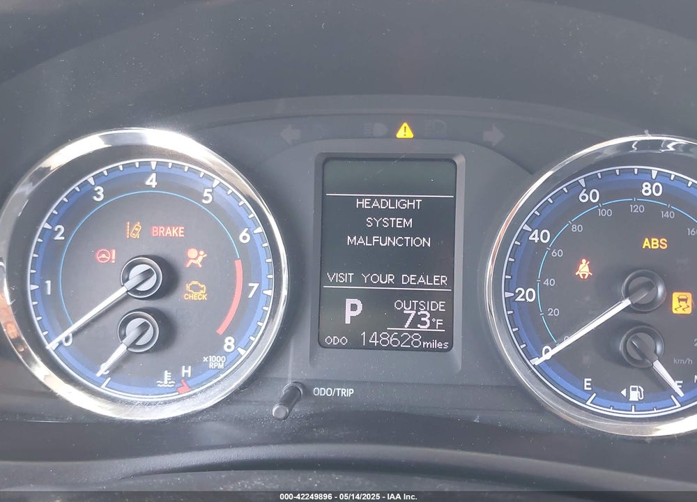 2019 TOYOTA COROLLA LE VIN: 5YFBURHE5KP896225