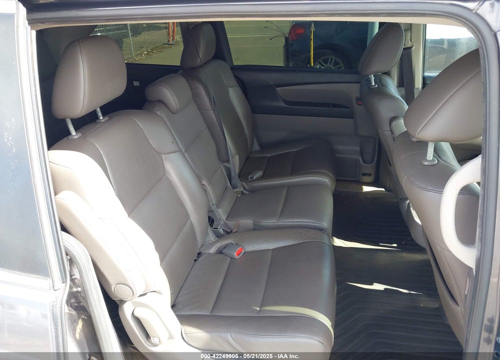 2015 HONDA ODYSSEY EX-L VIN: 5FNRL5H63FB118557