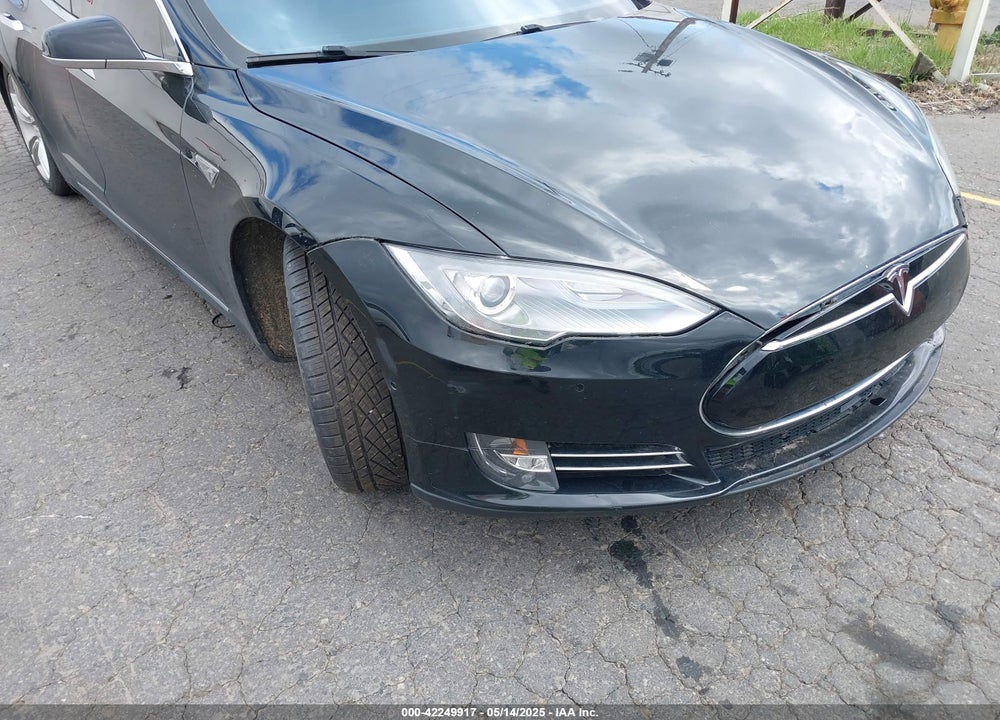 2015 TESLA MODEL S 60/70/85 VIN: 5YJSA1S13FFP78403