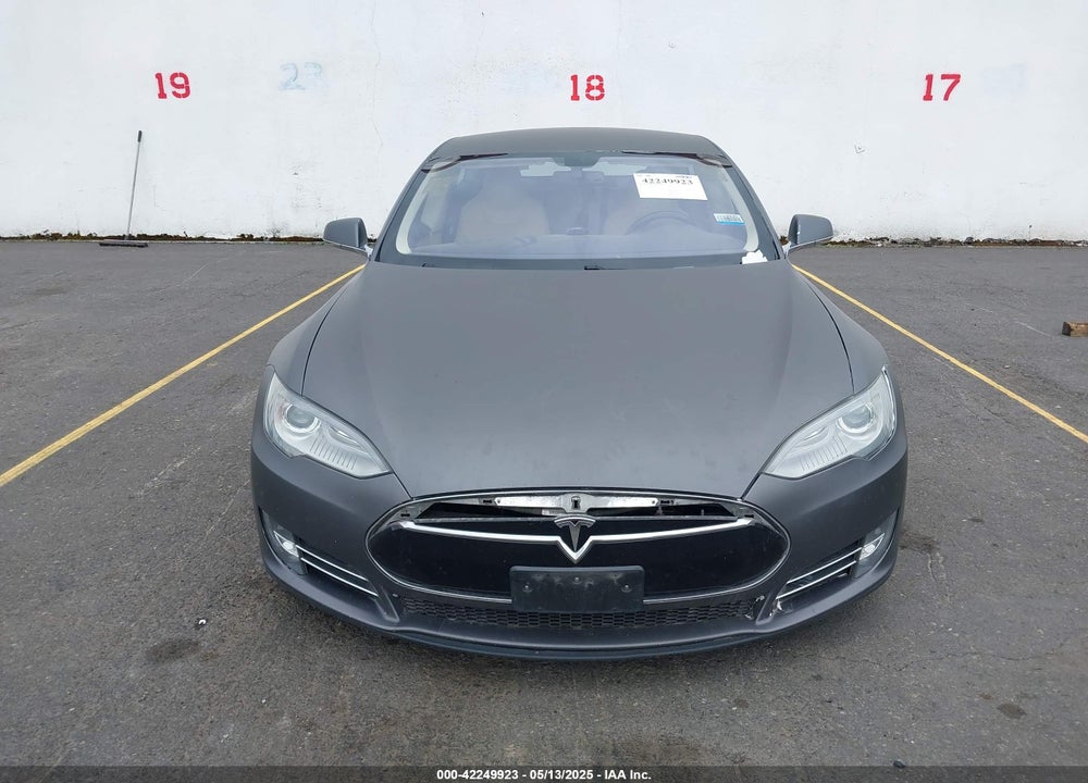 2012 TESLA MODEL S SIGNATURE VIN: 5YJSA1CN8CFP02687