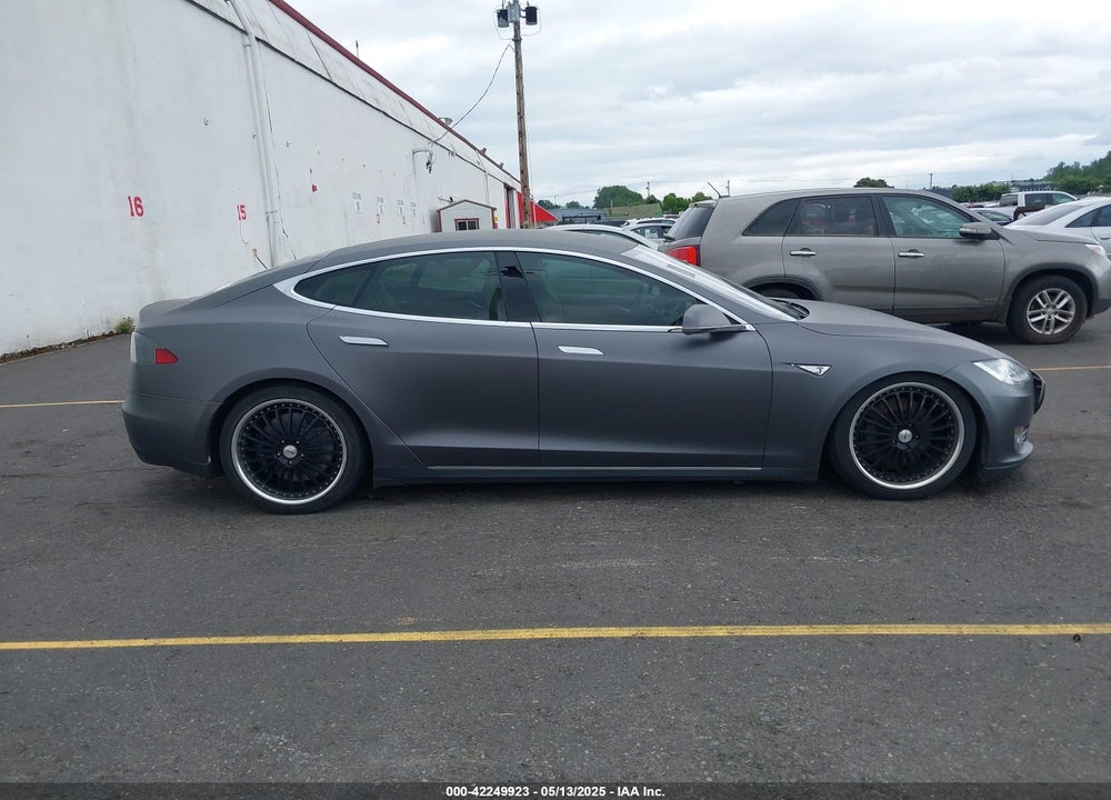 2012 TESLA MODEL S SIGNATURE VIN: 5YJSA1CN8CFP02687