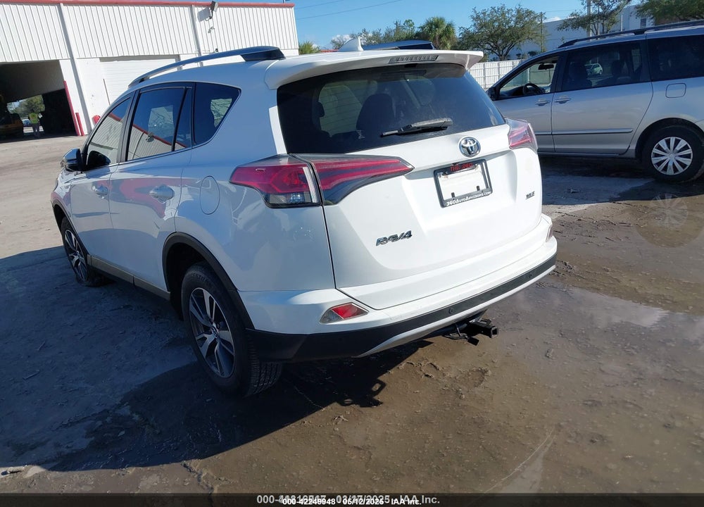 2018 TOYOTA RAV4 VIN: JTMWFREV8JJ157496