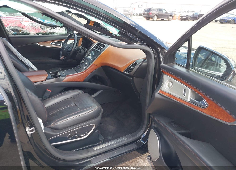 2016 LINCOLN MKX BLACK LABEL VIN: 2LMPJ7JP7GBL81127
