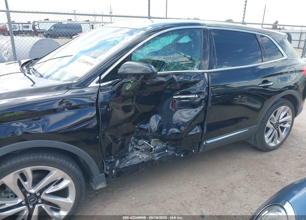 2016 LINCOLN MKX BLACK LABEL VIN: 2LMPJ7JP7GBL81127