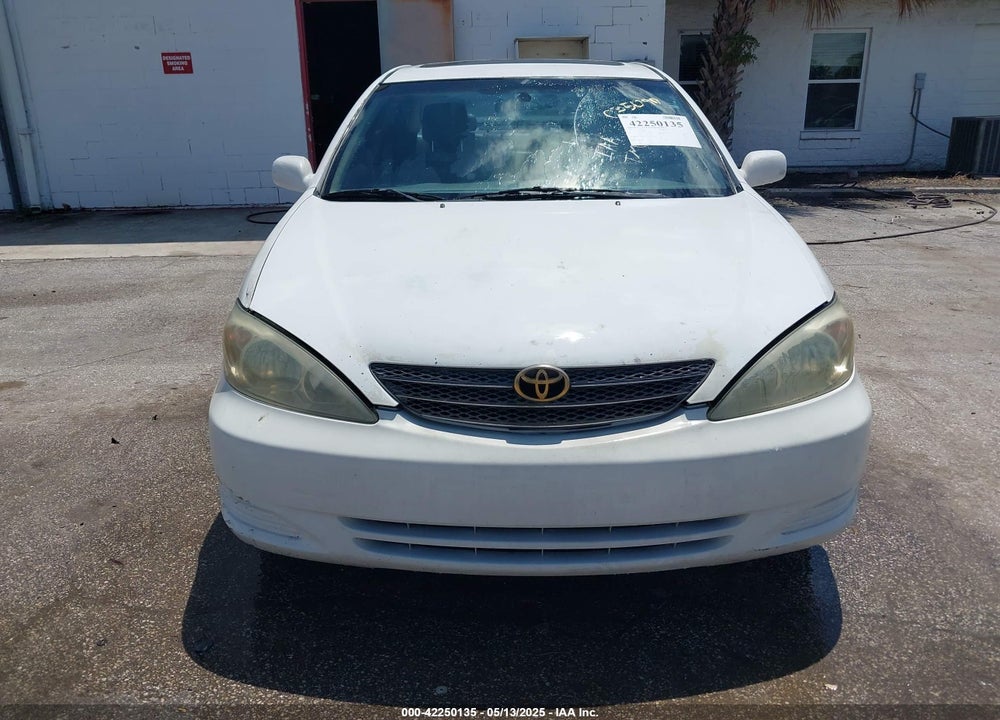 2002 TOYOTA CAMRY XLE V6 VIN: 4T1BF32K42U035090
