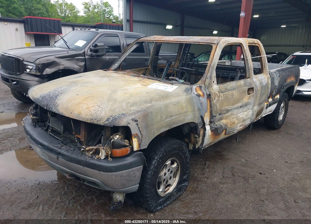 2000 CHEVROLET SILVERADO 1500 LS VIN: 1GCEK19T3YE433569