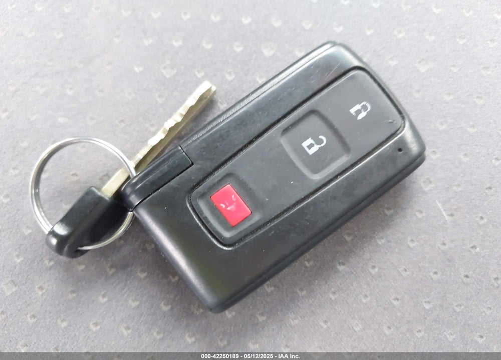 2008 TOYOTA PRIUS VIN: JTDKB20U187709573