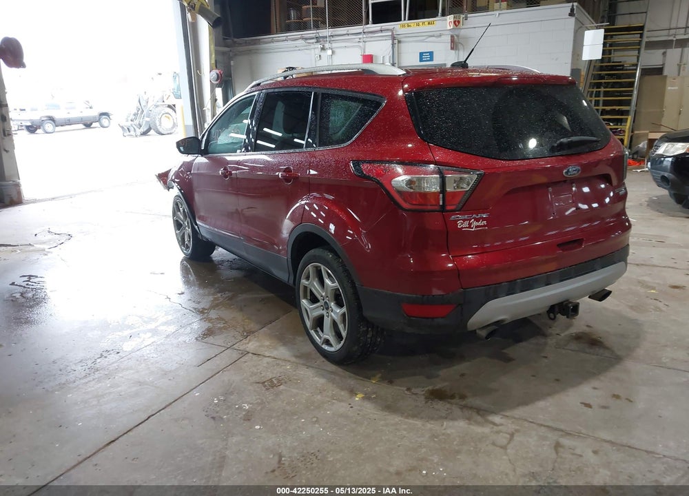 2017 FORD ESCAPE VIN: 1FMCU9J91HUA33382