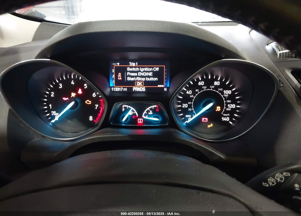 2017 FORD ESCAPE VIN: 1FMCU9J91HUA33382
