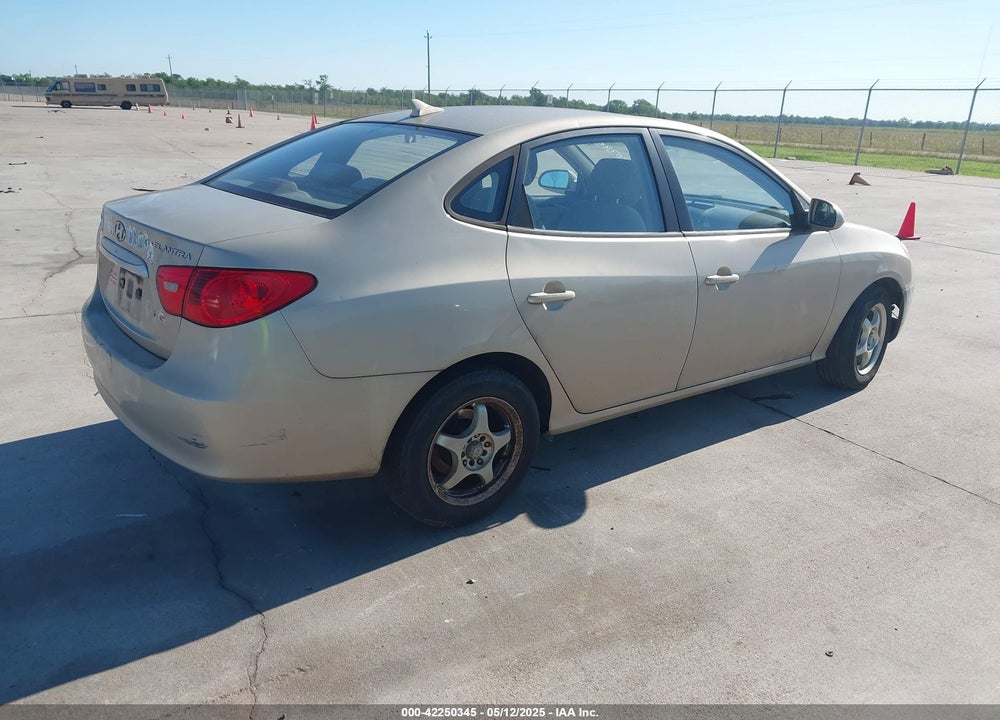 2010 HYUNDAI ELANTRA VIN: KMHDU4AD4AU075742