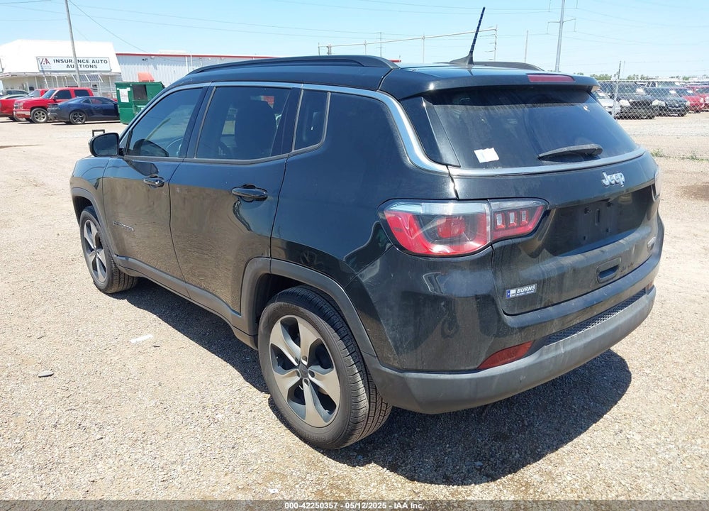 2018 JEEP COMPASS LATITUDE FWD VIN: 3C4NJCBB0JT374678