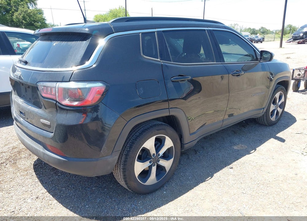 2018 JEEP COMPASS LATITUDE FWD VIN: 3C4NJCBB0JT374678
